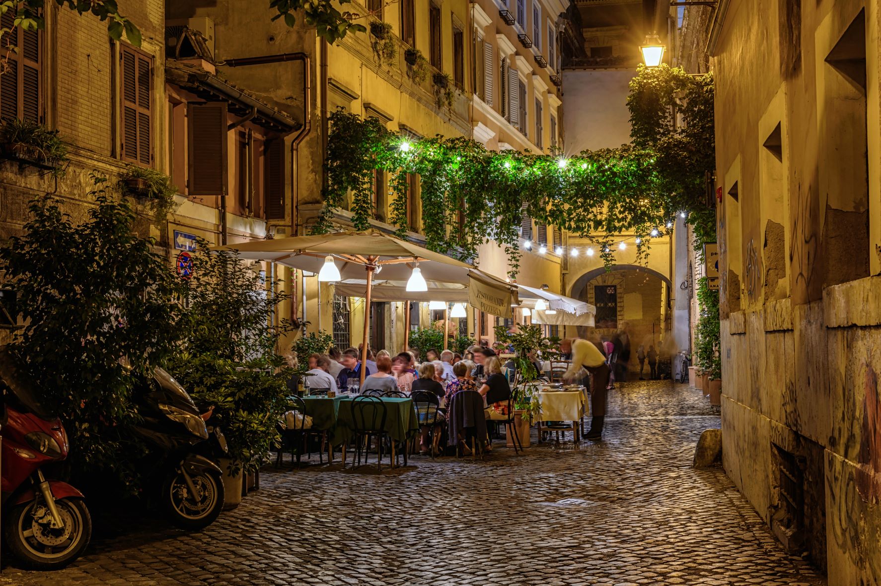 Roman trattoria