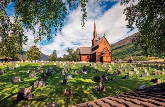 lom-stave-church