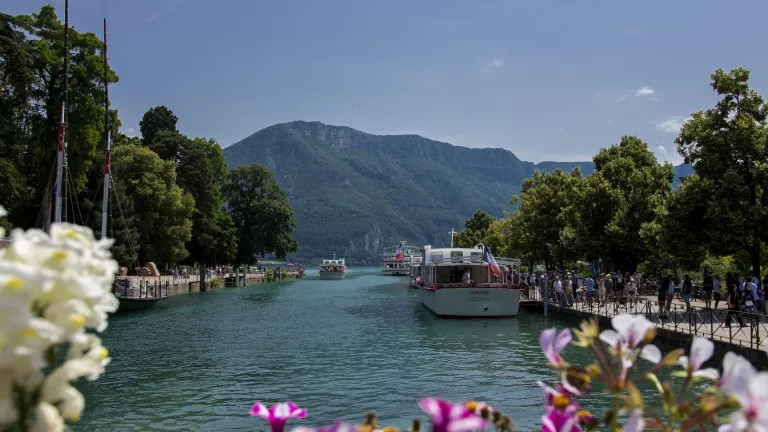 Beautiful views of Lake Annecy in France