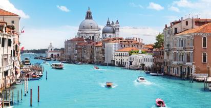 A view of the Venice Grand Canal.