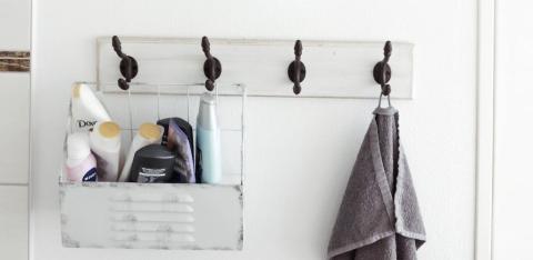 Toilet rack
